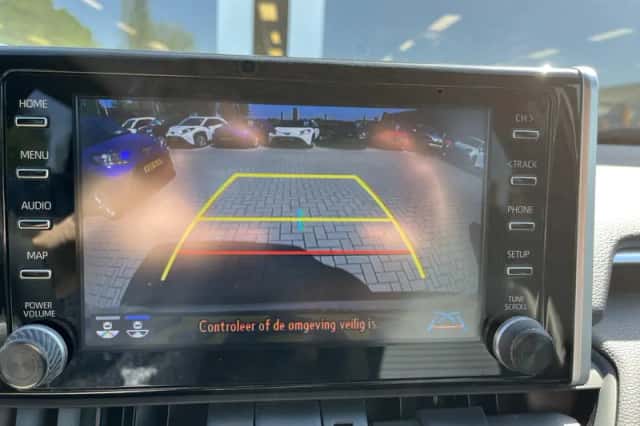 Toyota RAV4 (2019) thumbnail 31
