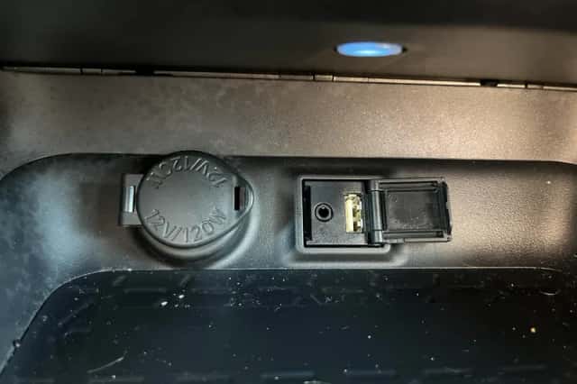 Toyota RAV4 (2019) thumbnail 34