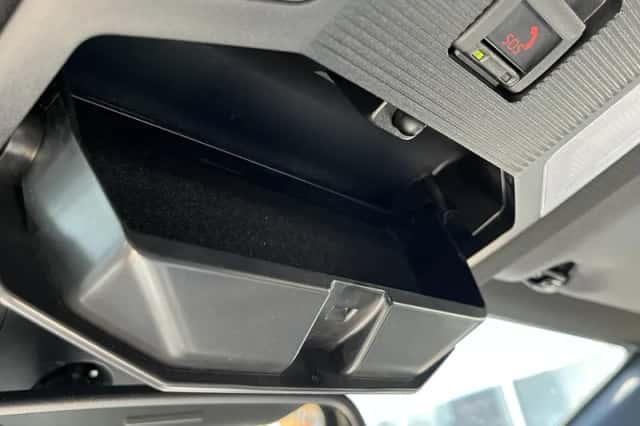 Toyota RAV4 (2019) thumbnail 38