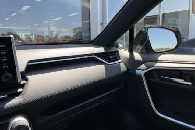 Toyota RAV4 (2019) thumbnail 40