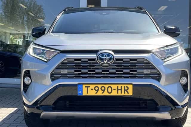 Toyota RAV4 (2019) thumbnail 5