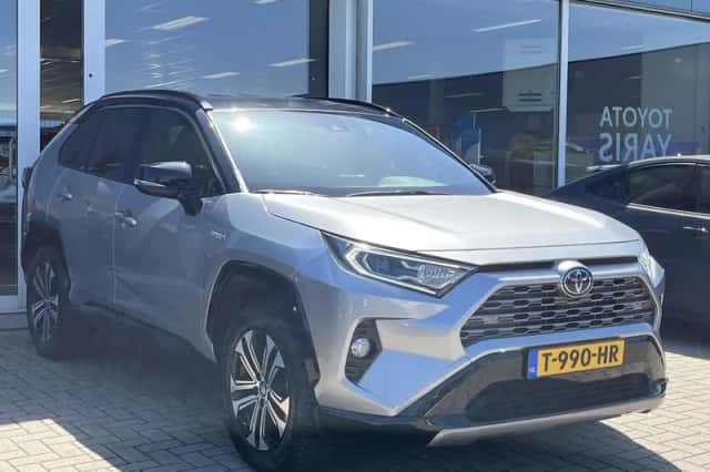 Toyota RAV4 (2019) thumbnail 6