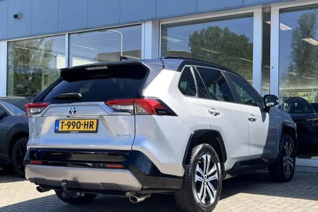 Toyota RAV4 (2019) thumbnail 10