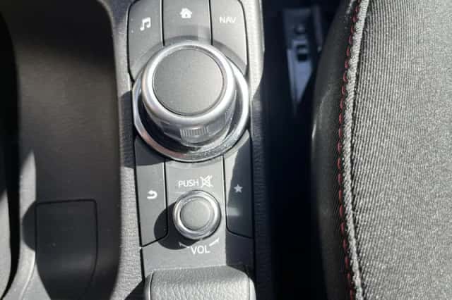 Mazda 2 (2023) thumbnail 33