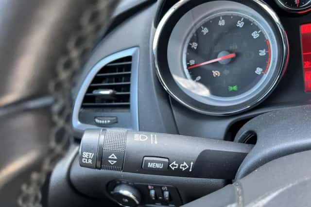 Opel Astra (2015) thumbnail 19