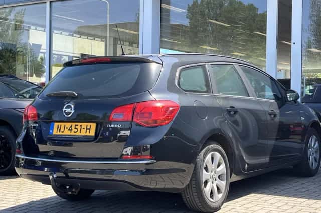Opel Astra (2015) thumbnail 7