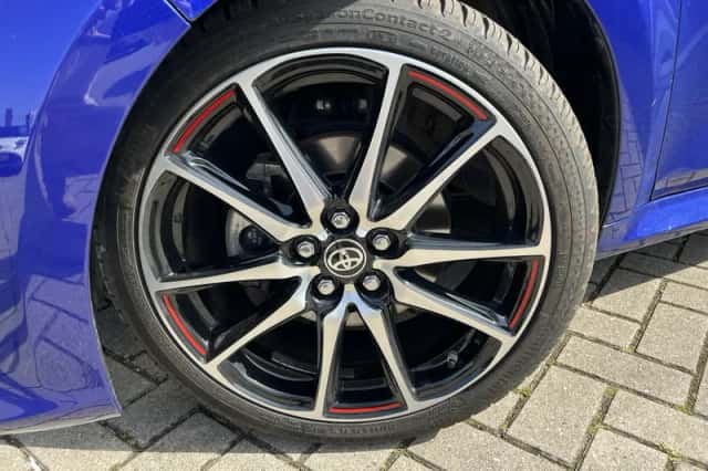 Toyota Yaris (2024) thumbnail 2