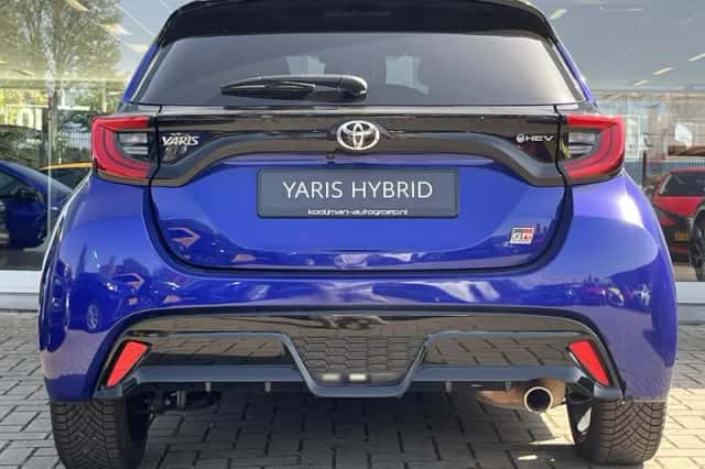 Toyota Yaris (2024) thumbnail 11