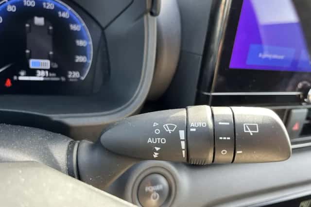 Toyota Yaris (2024) thumbnail 29
