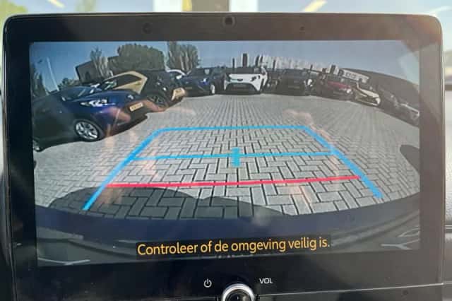 Toyota Yaris (2024) thumbnail 36
