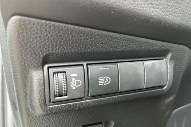 Toyota Corolla (2025) thumbnail 16