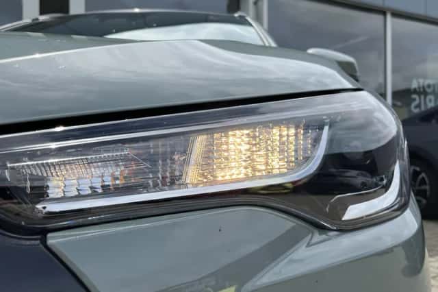 Toyota Corolla (2025) thumbnail 3