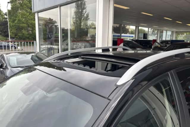 Subaru XV (2019) thumbnail 3