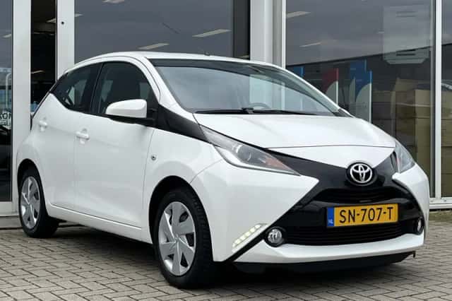 Toyota Aygo (2018) thumbnail 5