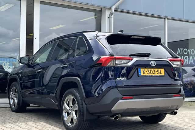 Toyota RAV4 (2020) thumbnail 11