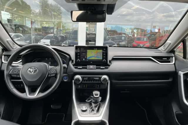 Toyota RAV4 (2020) thumbnail 18