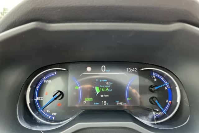 Toyota RAV4 (2020) thumbnail 26