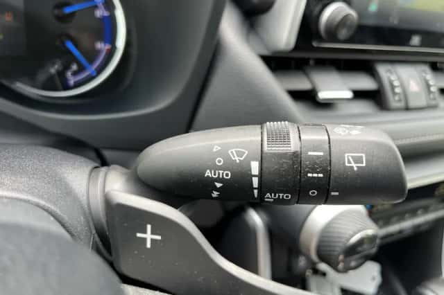 Toyota RAV4 (2020) thumbnail 30
