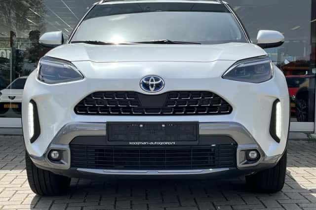 Toyota Yaris Cross (2023) thumbnail 2