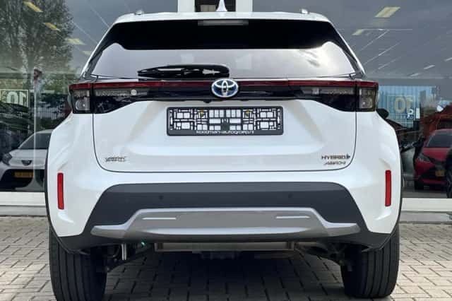 Toyota Yaris Cross (2023) thumbnail 5