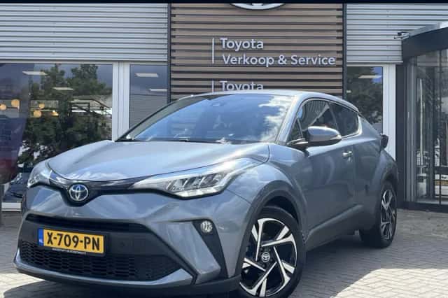 Toyota C-HR (2023) thumbnail 1