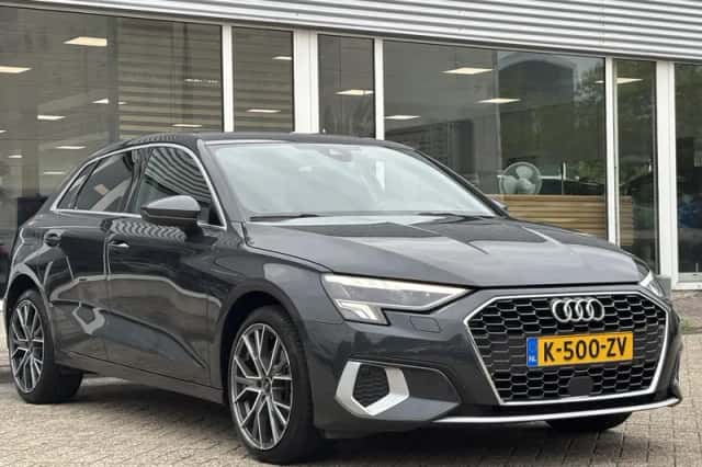 Audi A3 (2021) thumbnail 4