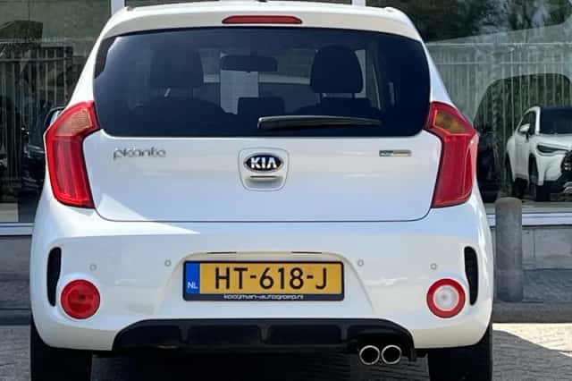 Kia Picanto (2016) thumbnail 6