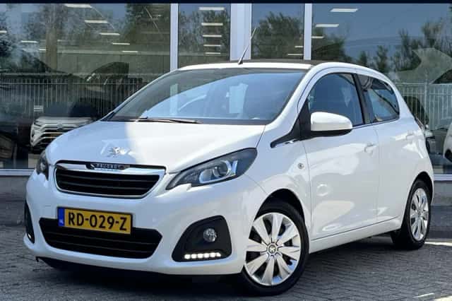 Peugeot 108 (2017) thumbnail 1