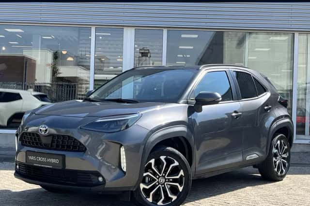 Toyota Yaris Cross (2023) thumbnail 1