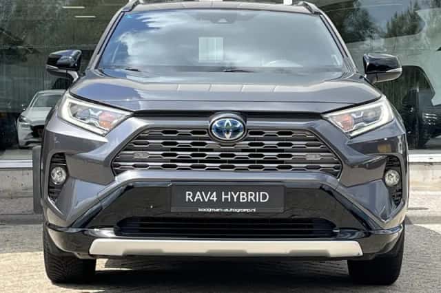 Toyota RAV4 (2021) thumbnail 6