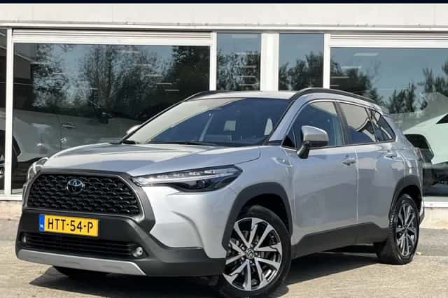 Toyota Corolla Cross (2025) thumbnail 1
