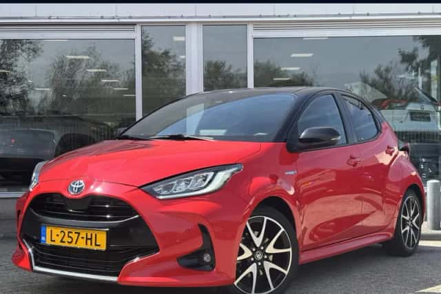 Toyota Yaris (2021) thumbnail 1
