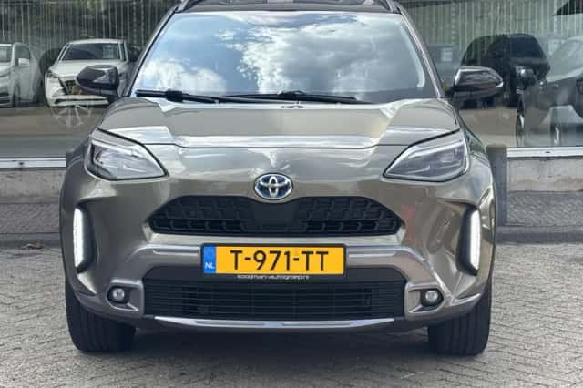 Toyota Yaris Cross (2023) thumbnail 3