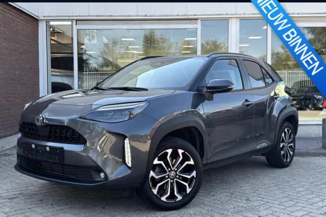 Toyota Yaris Cross (2025) thumbnail 1