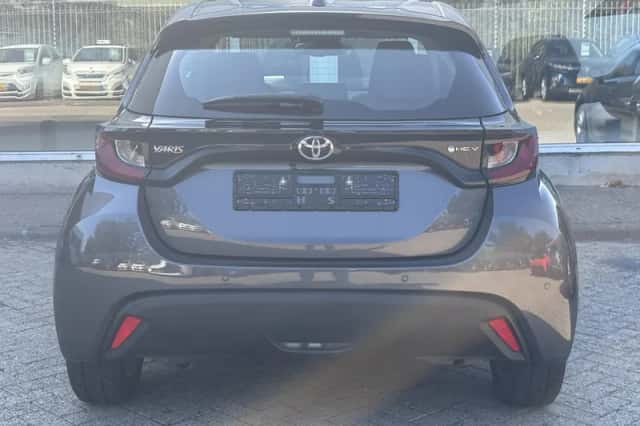 Toyota Yaris (2025) thumbnail 6