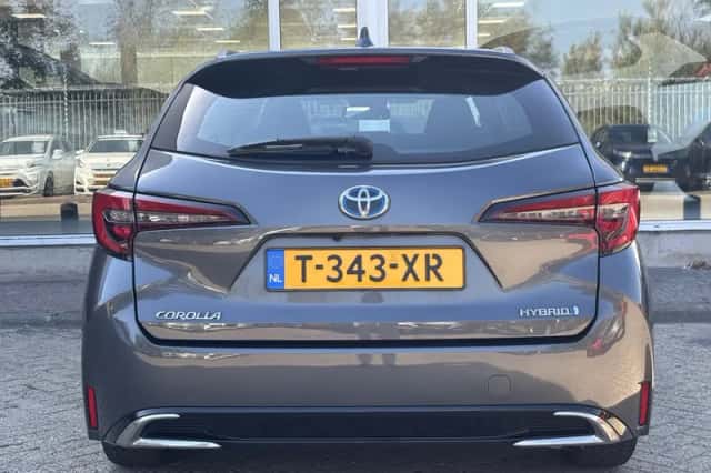 Toyota Corolla (2023) thumbnail 6
