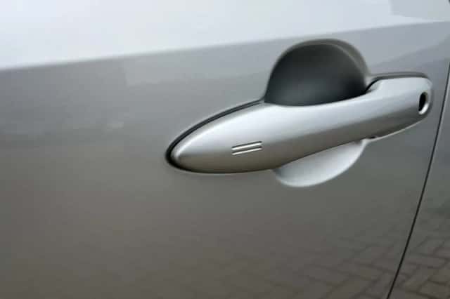 Toyota Corolla (2022) thumbnail 4