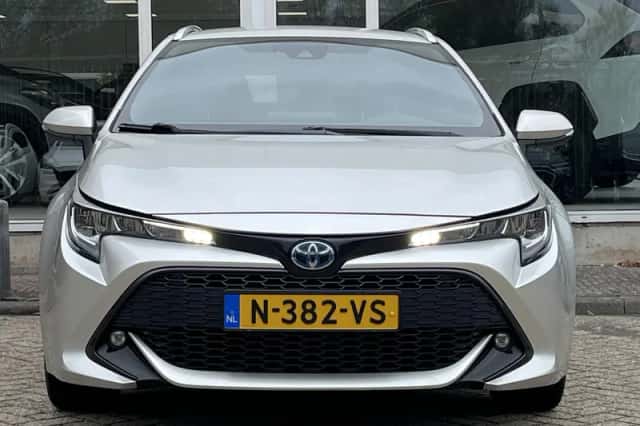 Toyota Corolla (2022) thumbnail 5