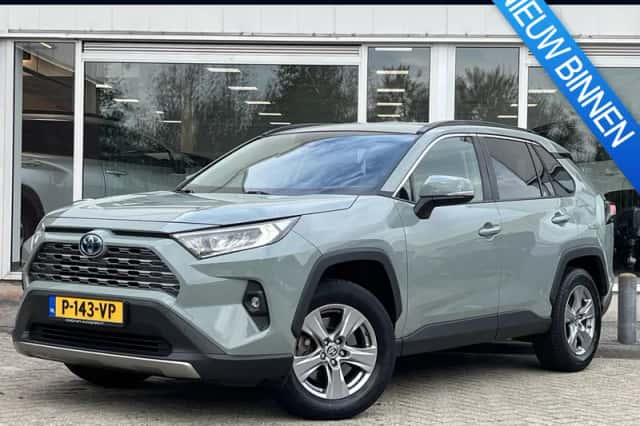 Toyota RAV4 (2022) thumbnail 1