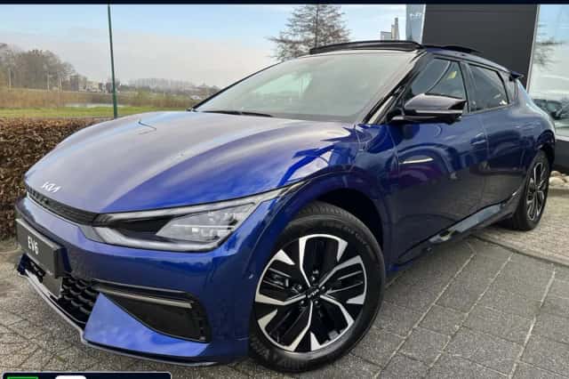 Kia EV6 (2024) thumbnail 1