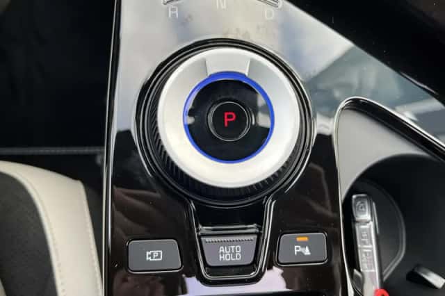 Kia EV6 (2024) thumbnail 33