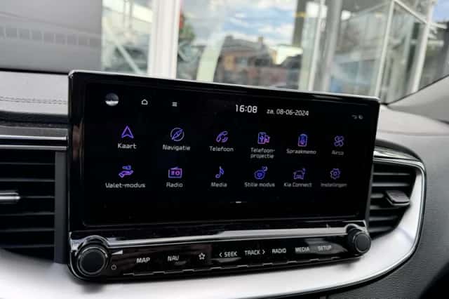 Kia Ceed (2024) thumbnail 20