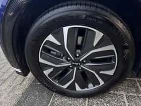 Kia EV6 (2024) thumbnail 2