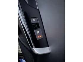 Kia EV6 (2024) thumbnail 12