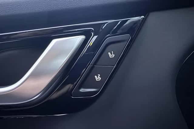 Kia EV6 (2024) thumbnail 17