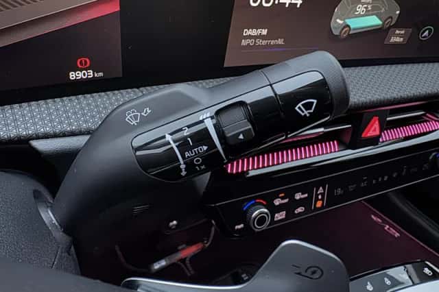 Kia EV6 (2024) thumbnail 22