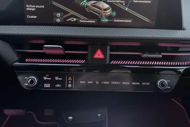 Kia EV6 (2024) thumbnail 35
