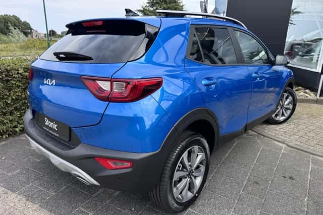 Kia Stonic (2025) thumbnail 3