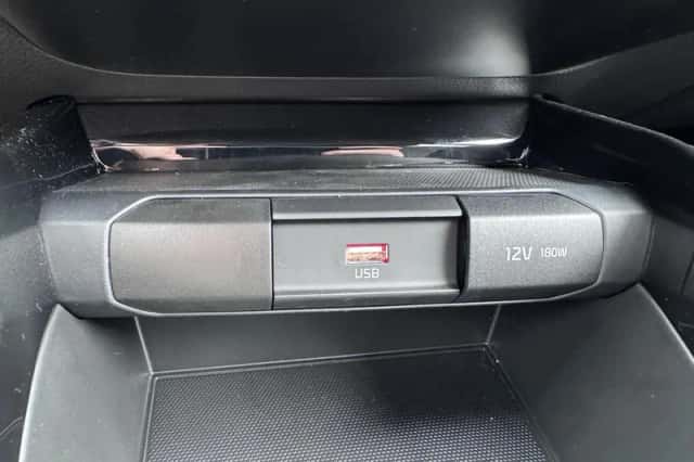 Kia Stonic (2025) thumbnail 26