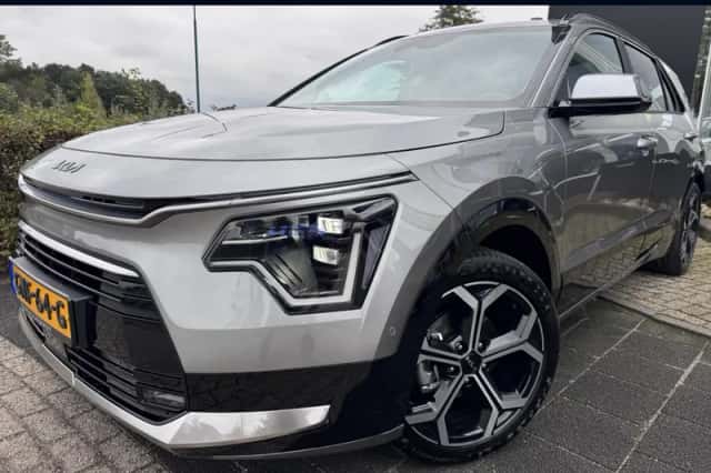 Kia Niro (2024) thumbnail 1